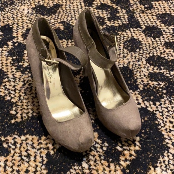 Penny loves Kenny Square toe taupe high heel - Picture 2 of 8